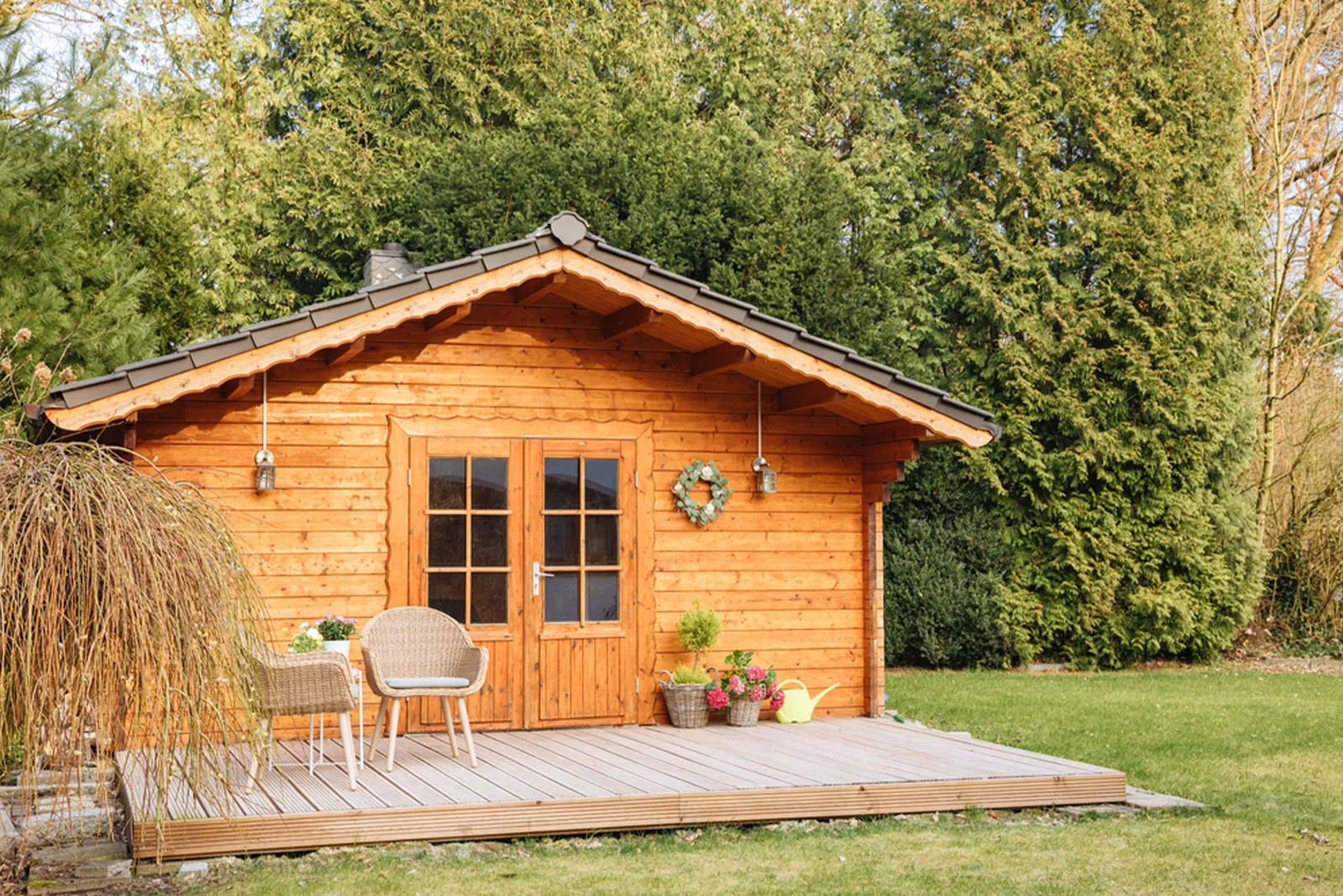 Construction_dune_Cabane_en_Bois_dans_le_Jardin_a_Biarritz1